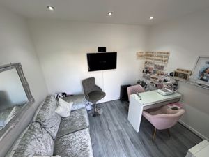 Photo 8- click for photo gallery